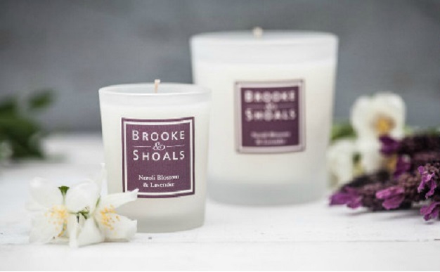 brooke and shoals neroli blossom and lavender candle