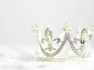 How Eminence Organic Skin Care Is Perfect for a Royal Mum!